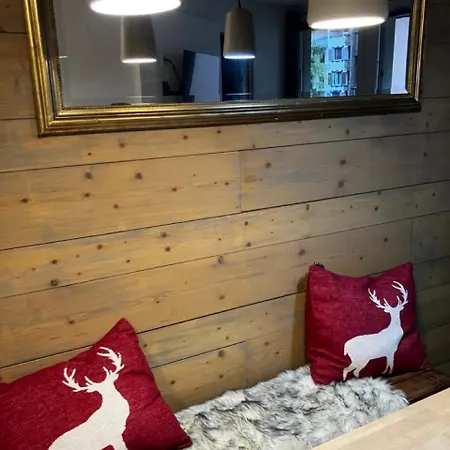 Welcome In Cham' * Chamonix